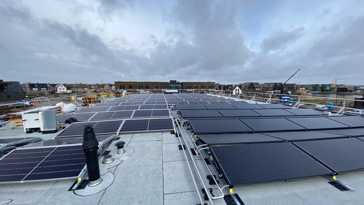 53ea9e99-a48f-4b90-add8-f626e24183fe